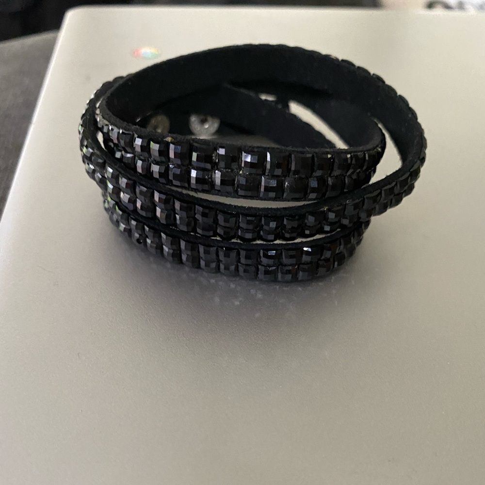 🖤 Black Wrap Around Bracelet 🖤